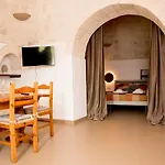 Pavi Trulli E Летний дом *