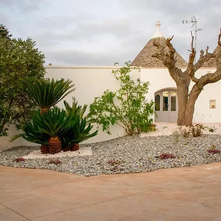 Hétvégi ház Pavi Trulli E