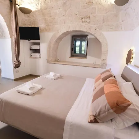 Hétvégi ház Pavi Trulli E *