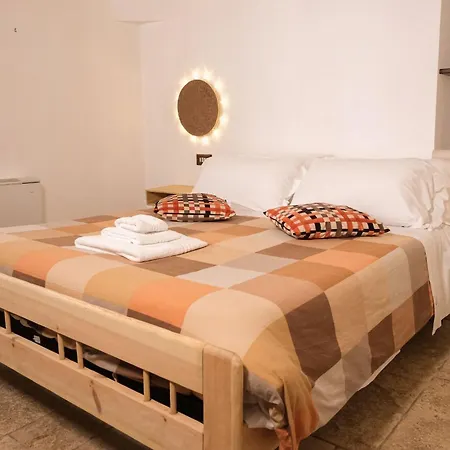 Pavi Trulli E Kır Evi Locorotondo