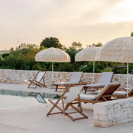 Séjour à la campagne Pavi Trulli E *