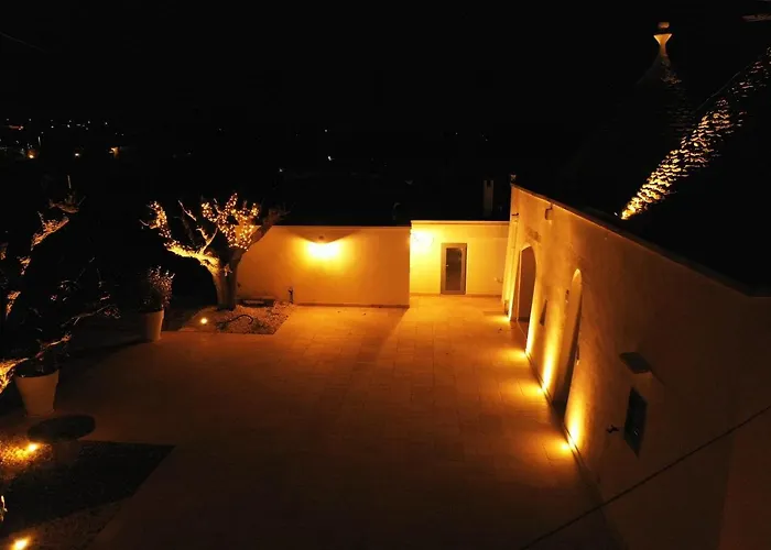 Pavì Trulli E Locorotondo